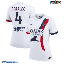 Camisa de Futebol Paris Saint-Germain Lucas Beraldo #4 Equipamento Secundário Mulheres 2025-26 Manga Curta